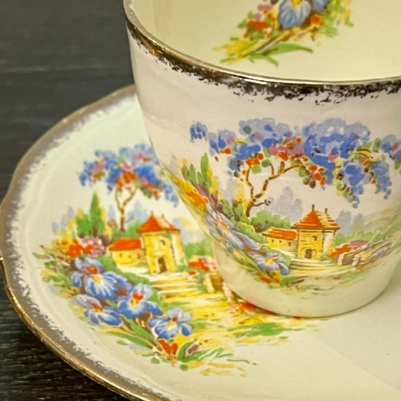 Near Antique (1930s) Alfred Meakin Royal Marigold Teacup & Saucer - Picture 2 of 9